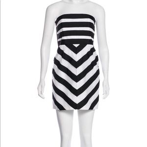 Alice and Olivia Black & White Mini